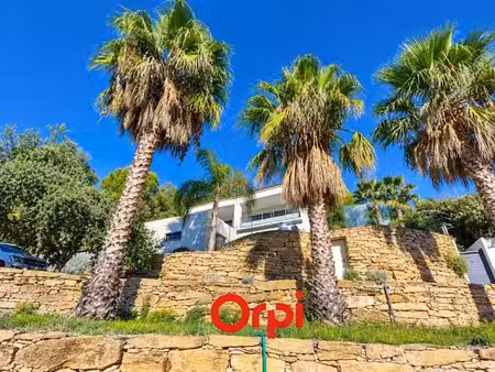 vente villa 4 pièces 157 m² à bandol (83150)  799 000 €