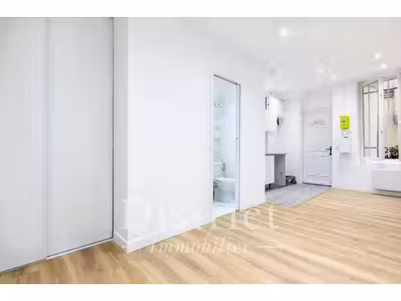 île saint-louis - studio de 21 m² refait à neuf