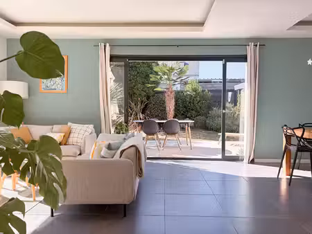 maison de plain-pied de 3 chambres avec jardin à briollay