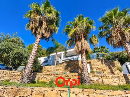 exclusivite bandol villa-appartement t4
