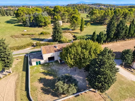 maison 5 chambres – environnement privilégié – vue dégagée – plus de 1 6 hectare de terrai