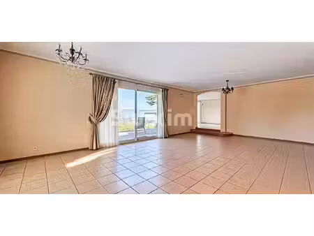 maison avec terrasse loisin (74)
