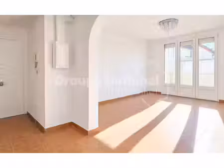 exclusivite ! appartement le pontet 3 pièce(s) 56 m2