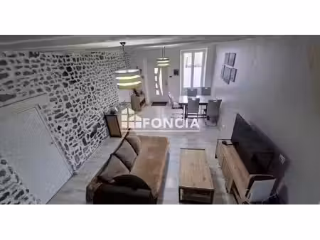 maison f4 centre ville saclas