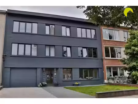 appartement te huur in wilrijk met 2 slaapkamers