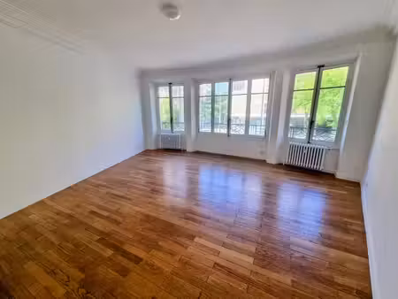 bel appartement bd gambetta t3 de 100 m² entièrement rénové