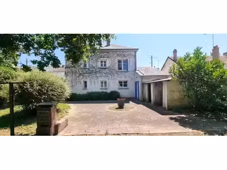 maison à châteaudun proche de toutes les commodités
