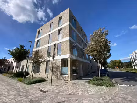 appartement met 2 slaapkamers en terras