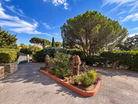 vente appartement le lavandou  47m² 2 pièces 229 000€ avec terrasse