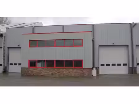 bâtiment d’entreprise à louer à verrebroek pour € 3.040