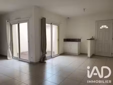 maison à essarts-en-bocage (85140)