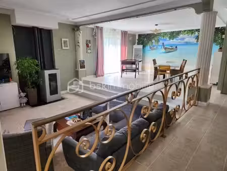 maison de 119 m² à rouille