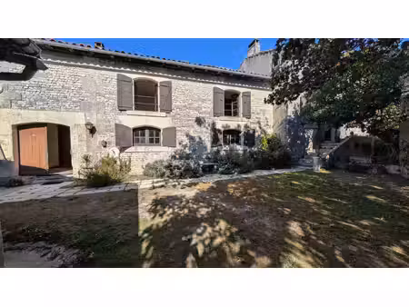 segonzac (16) maison de bourg avec du caractère