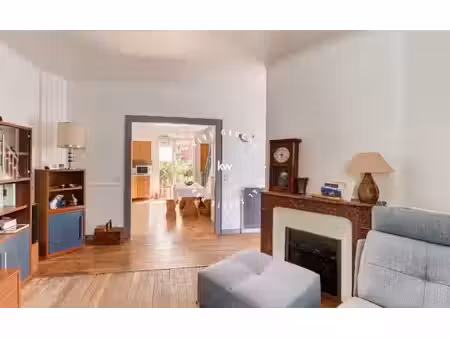 à vendre - maison ancienne  4 pièces située à vanves (92170)