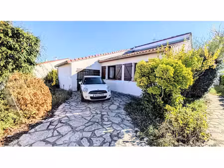 exclusivite montrabe villa 5 pieces 132m² de plain pied avec grand terrain de 950m²