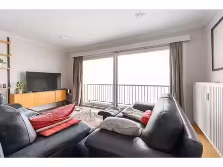 appartement bien entretenu avec vue frontale sur la mer