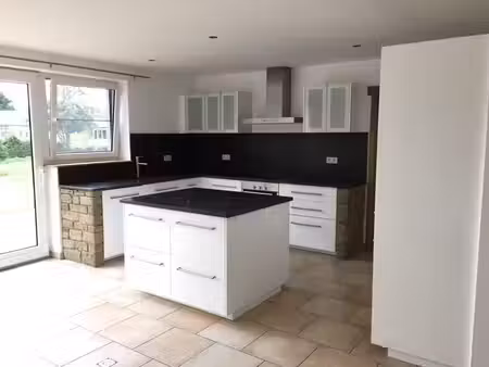 charmante maison en pierre du pays
