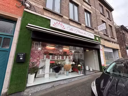 rez-de-chaussee commercial a louer