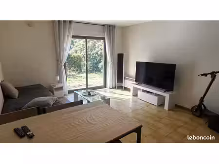 studio 1 pièce 22 m²