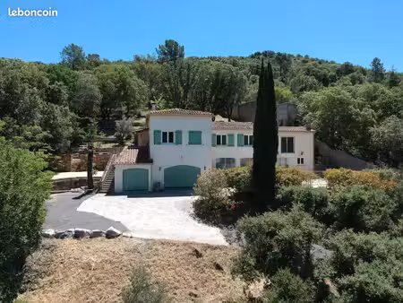 maison 4 pièces 142 m²
