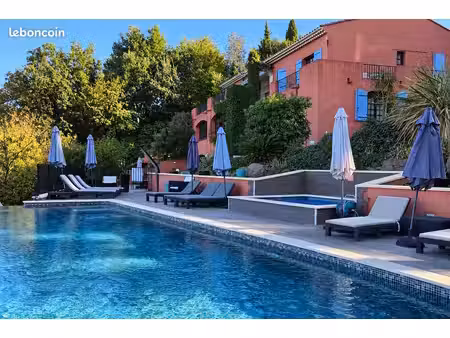 propriété 16 pièces 500 m²