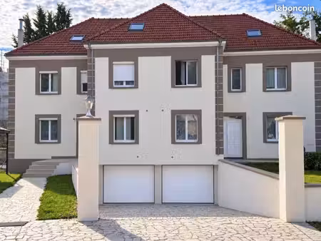 lot de 2 maisons a vendre