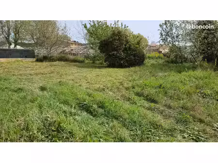 terrain 489 m² carnoules