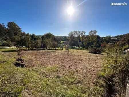 terrain sarlat constructible 2358 m²