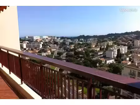 appartement 2 pièces 57 m²
