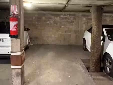 parking deux-roues secteur longchamps