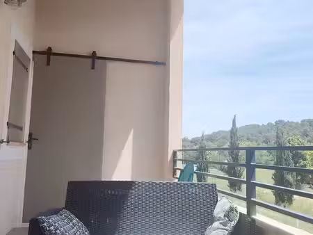 appartement duplex t4  83 metres carrés