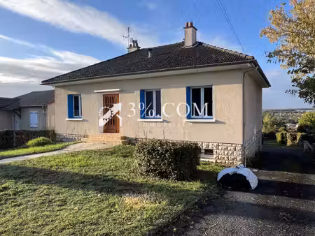 3%. com immobilier à chauvigny vue imprenable sur la ville