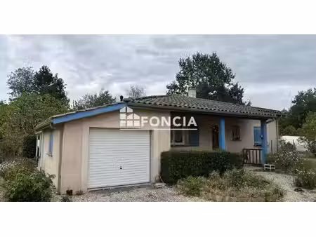 maison type 3 avec terrasses  garage et grand terrain