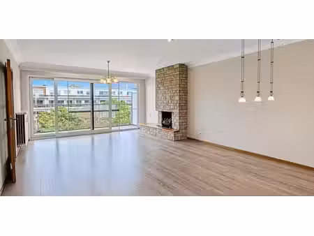appartement à louer à deurne pour € 1.250 avec 3 chambres à coucher