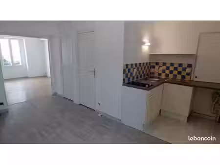 t2 à louer douarnenez près centre