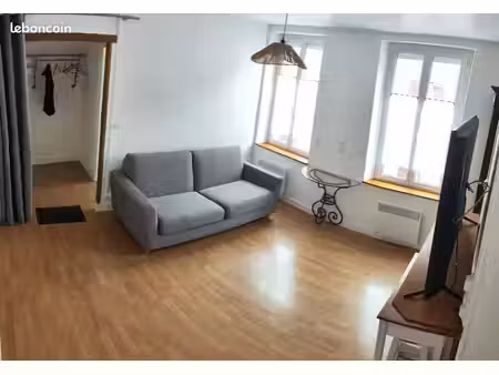 sens appartement f1-30m2