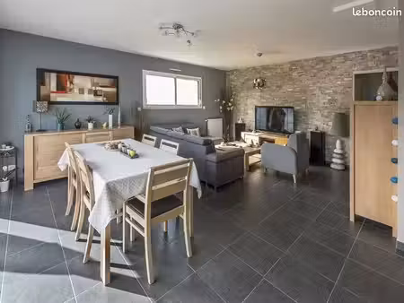 maison 5 pièces 92 m²