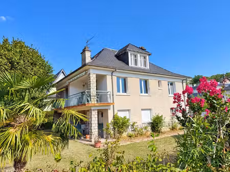 maison à proximité du centre-ville d'espalion