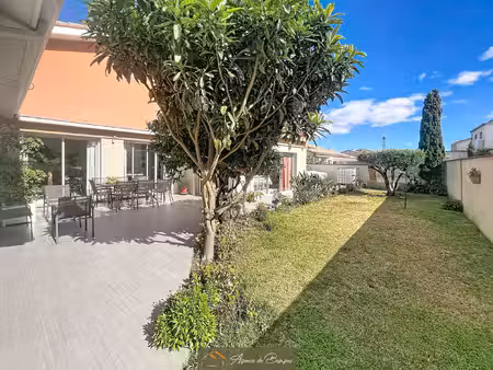 secteur residentiel - villa 3 faces 127 m2 hbts sur 600 m2