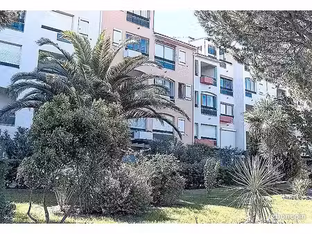 location meublée à l’année – studio cabine 31 m2 et parking privé – cap d’agde