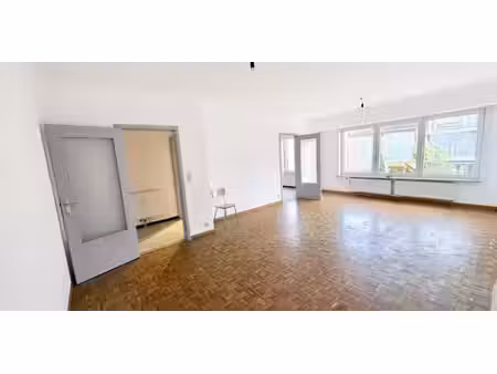 appartement à louer à hasselt pour € 910 avec 2 chambres à coucher