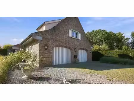 maison à vendre à kortrijk pour € 665.000 avec 2 chambres à coucher