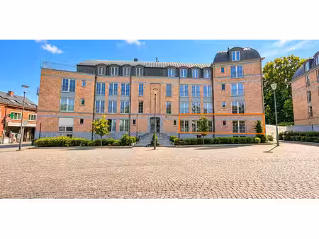 appartement à louer à alleur pour € 870 avec 2 chambres à coucher