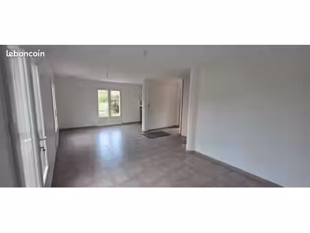 location villa t4