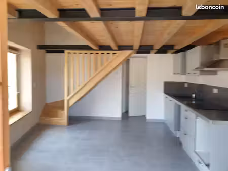 appartement 48m2 (60m2 avec sous-pente)