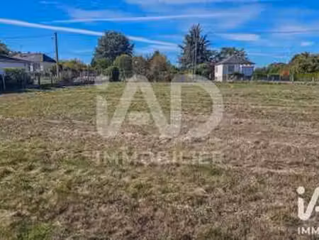 vente terrain à noyers (45260) : à vendre / 3773m² noyers