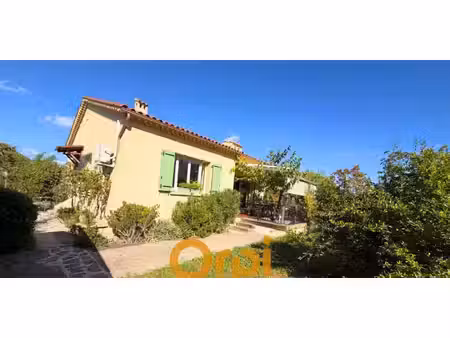 maison avec jardin et terrasse le pradet (83)