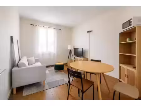 appartement f3 - 47 m2 - près de livry-gargan - proche du rer