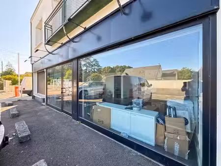 location locaux professionnels 102 m² à saint-jean-de-braye (45800)  950 €