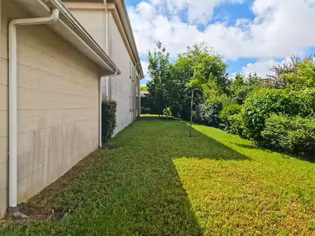 villenave d ornon-pt de la maye-t3-59m2-terrasse-parking en s/sol